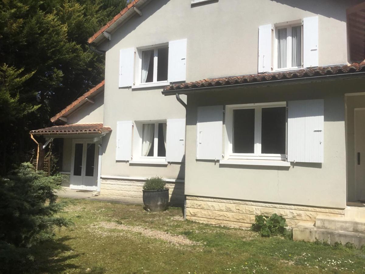 Les Pierrottes Villa Mornac Exterior photo